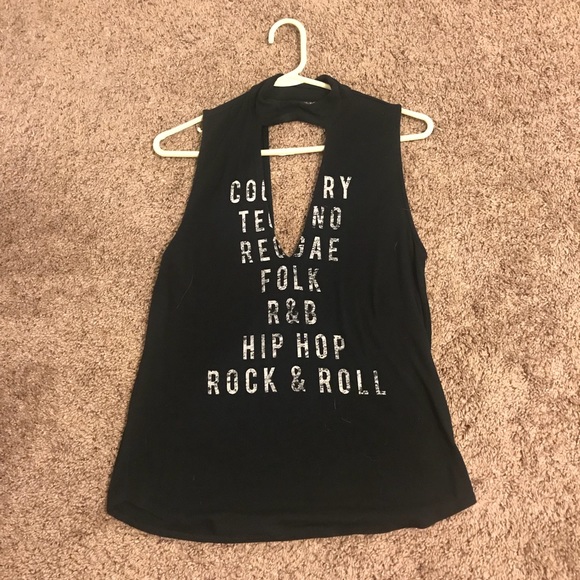 Express Tops - Deep V choker tee